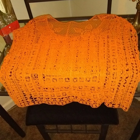 Bundle 2 for $25 NEW Crochete Beautiful! - Picture 3 of 3